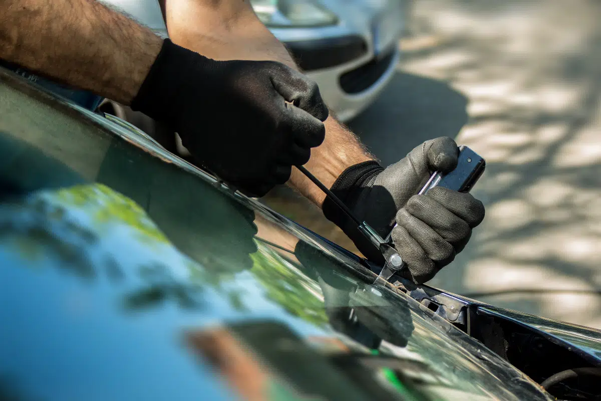 Auto Glass Replacements 2