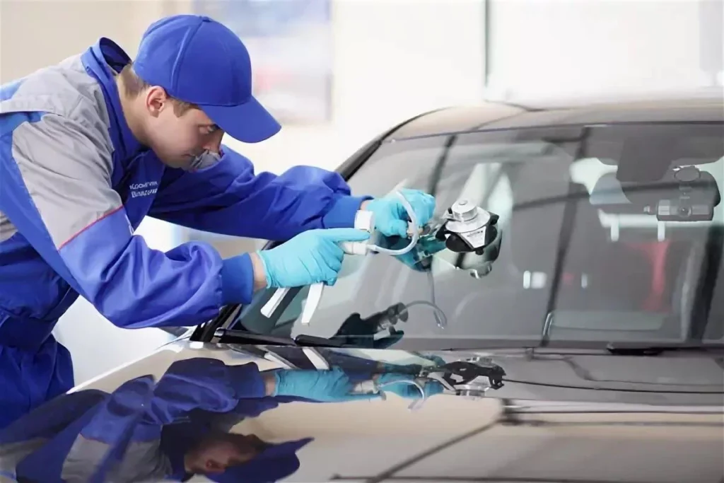 Auto Glass Repairs 4